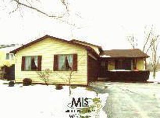 733 Mariday St, Lake Orion, MI