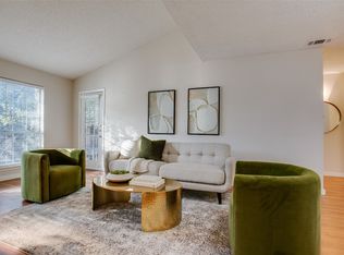 4067 Beltway Dr APT 232, Addison, TX 75001