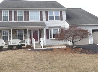 5820 Sarahs Ln, Doylestown, PA 18902