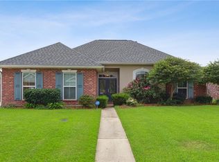168 W Lakeview Dr, La Place, LA 70068