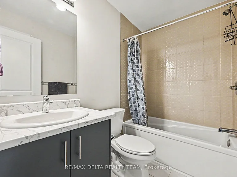 505 Convenire Row — Photo 18