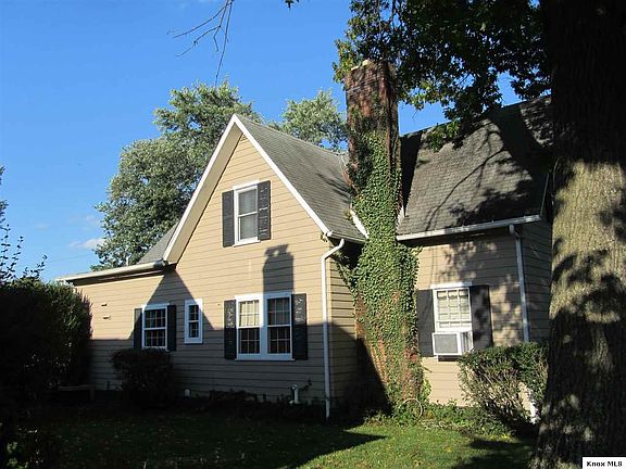 3rd image of 817 E High St