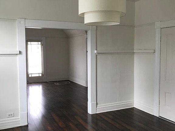 3rd image of 150 W Alvarado St APT A