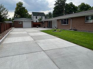 1885 Independence St, Lakewood, CO 80215