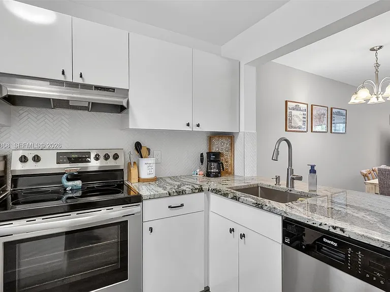 9425 S Ocean Dr #67 — Photo 18