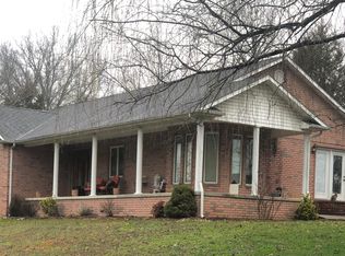 305 Arlin Hills Rd, Middlesboro, KY 40965