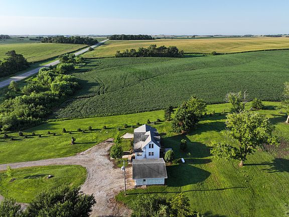 2nd image of 2561 County Road 11