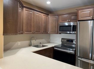 4848 NW 24th Ct APT 420, Fort Lauderdale, FL 33313
