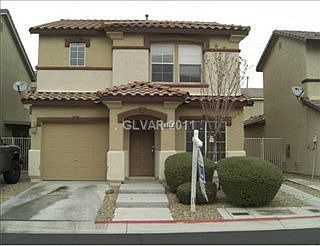 1st image of 670 Quaint Acres Ave