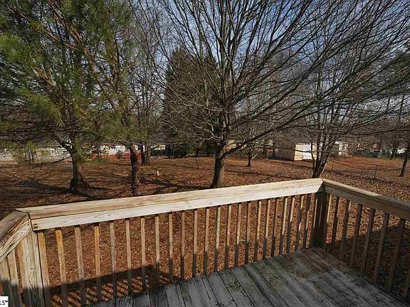 5th image of 151 Loblolly Dr