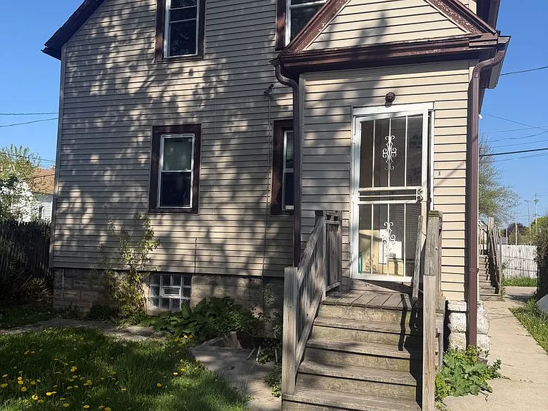 1724 N 24th St — Photo 2