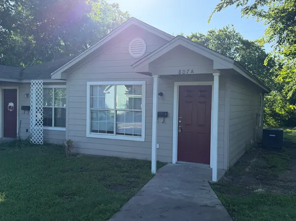 807 N 4th St #A, Temple, TX 76501