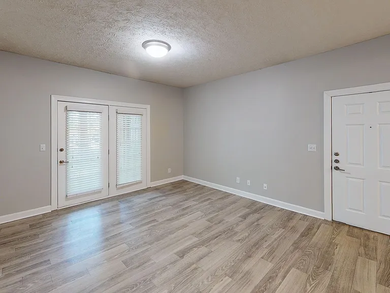 Aspenwood Apartments — Photo 32