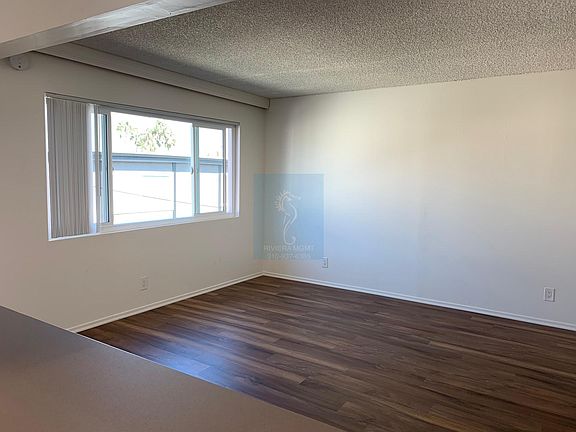 5th image of 740 Center Pl #A