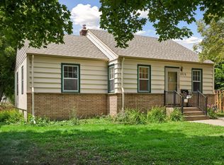 2713 Meridian Dr, Robbinsdale, MN 55422