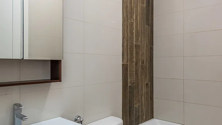 Rented by Nooklyn NYC LLC | media 31