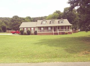 105 School St SW, Cleveland, TN 37311