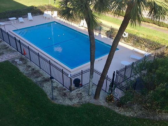 2nd image of 4105 Ocean Beach Blvd APT 421
