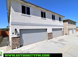 806 Mission De Oro Dr, Redding, CA 96003
