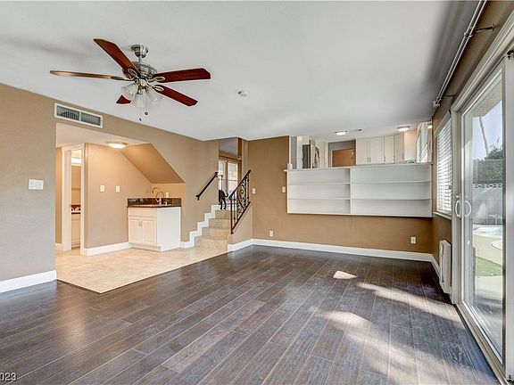 4th image of 4045 Venita Ct