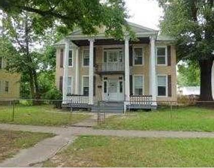 1st image of 3304 Carolina Ave