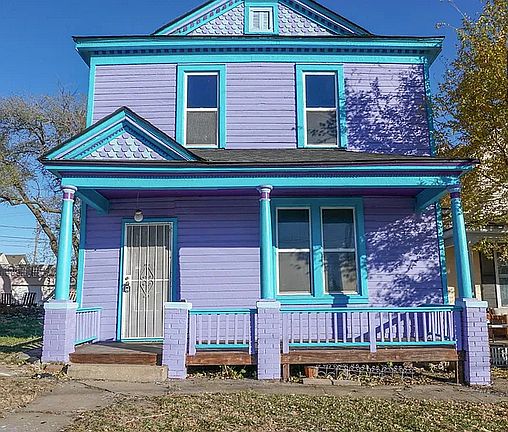 2nd image of 249 Orchard St