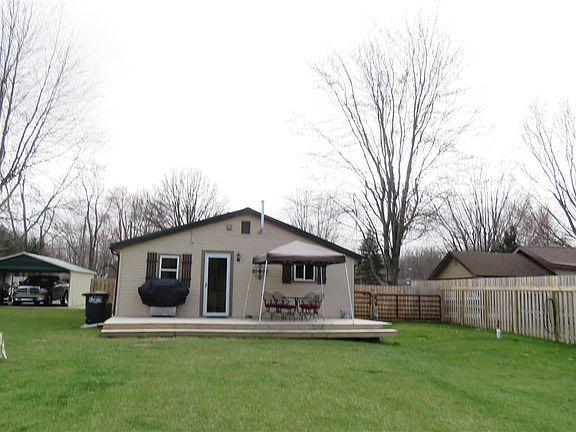 5th image of 208 W Greenwood Dr