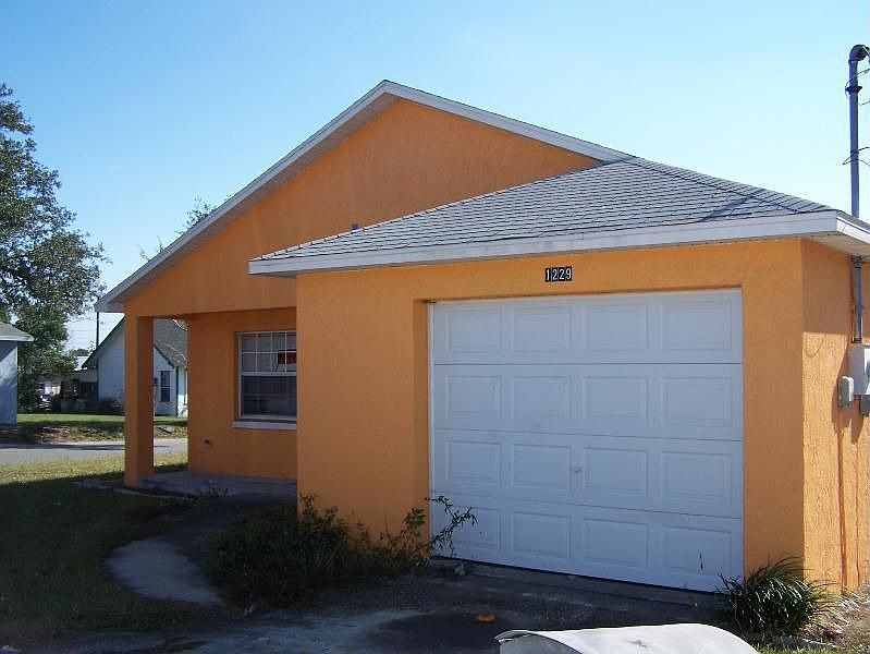 1st image of 1229 Avenue L