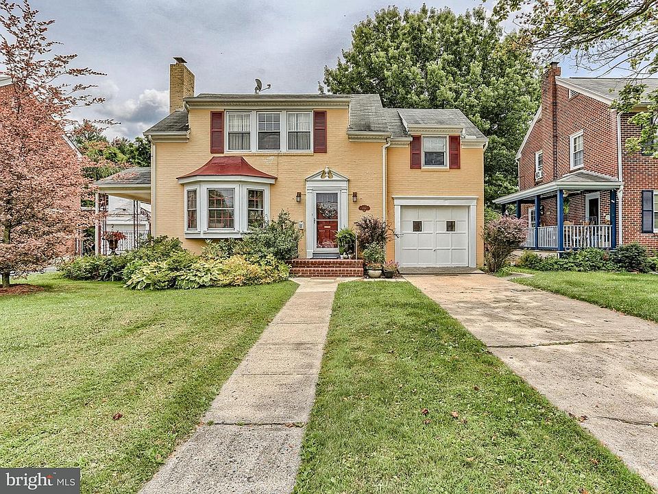 1st image of 1014 Woodland Way