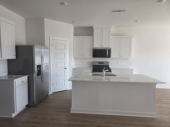4th image of 4635 W Barhem Dr