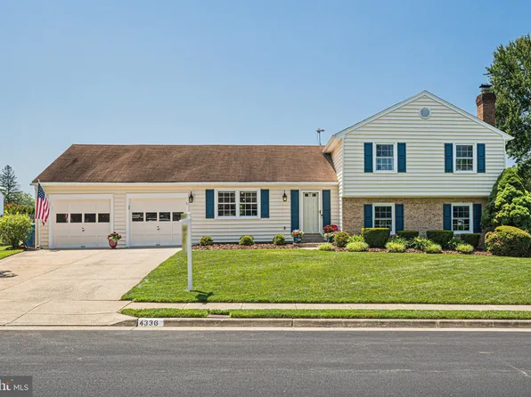 4336 Still Meadow Rd, Fairfax, VA 22032