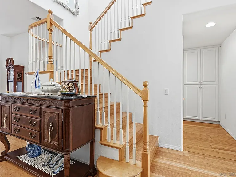 8010 Gilman Ct — Photo 18