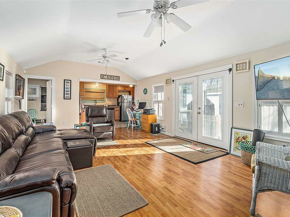 251 Cloverdale Ave, Villas, NJ 08251 Zillow