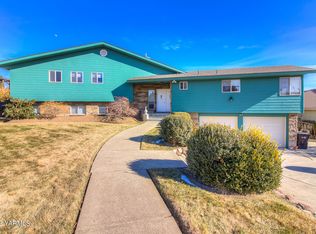 413 N 63rd Ave, Yakima, WA 98908