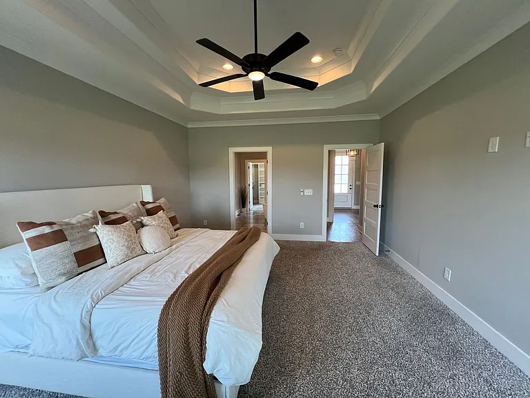 1909 Rhonda Dr — Photo 13