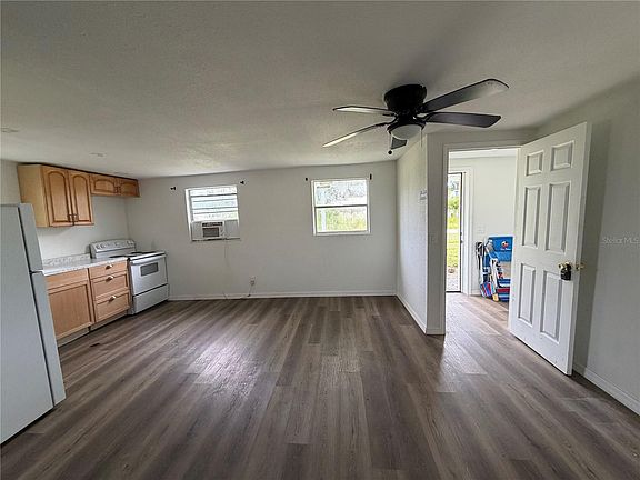 3rd image of 4544 Paloverde Dr