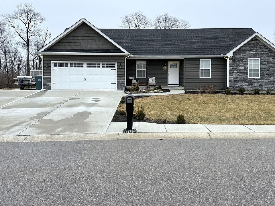 1st image of 140 Abbey Ln