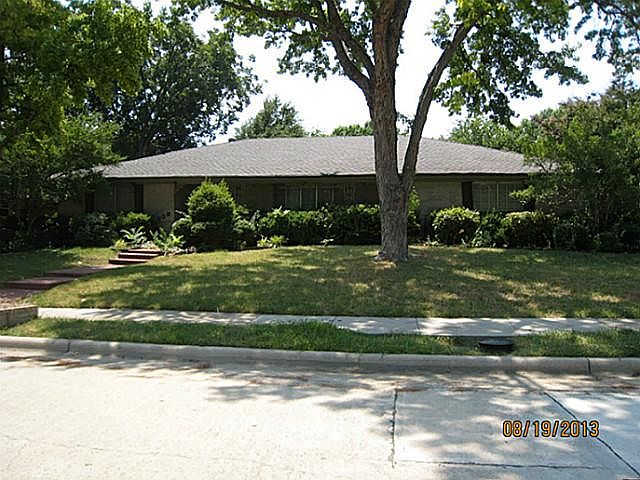 1st image of 809 Westbrook Dr