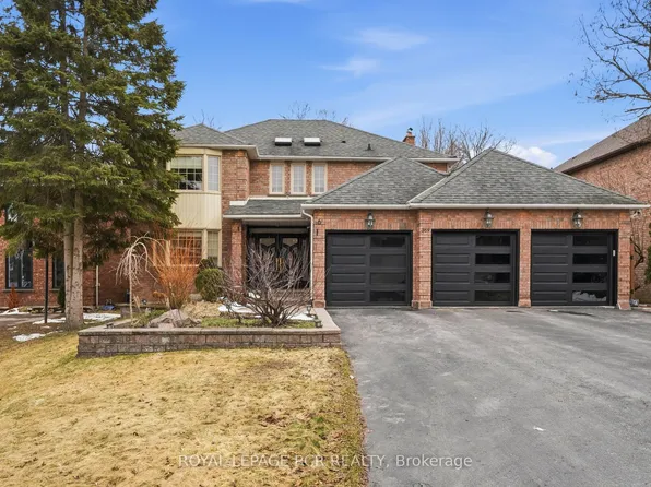 369 Kennedy St W, Aurora, ON L4G 5M5