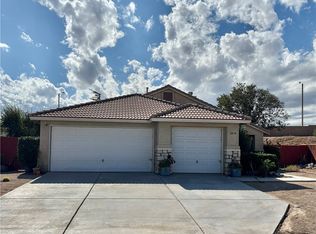 2830-2830 E Chuckwagon Rd, Palmdale, CA 93550