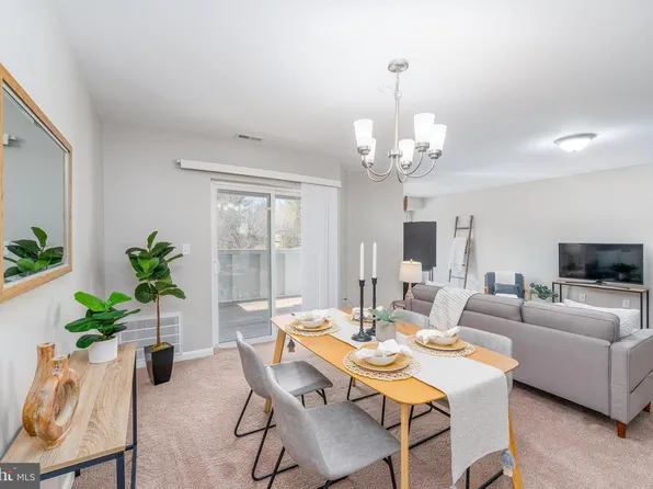 2213 Lowells Glen Rd Unit L, Baltimore, MD 21234