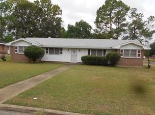 300 Adler Dr, Montgomery, AL 36116