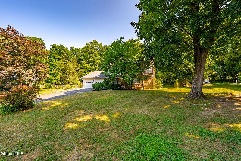 4th image of 43 Northgate Drive