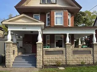 422 Rubidge St #1, Peterborough, ON K9H4E3