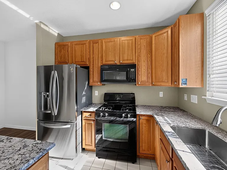 9441 Ashbury Cir #102 — Photo 8