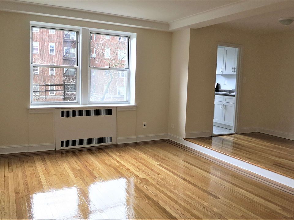 1st image of 7238 113th St APT 2L
