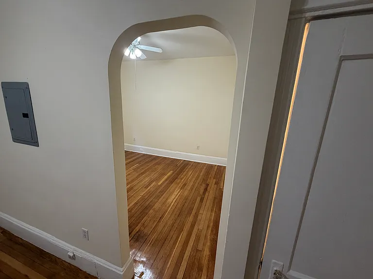 1318 Commonwealth Ave #8 — Photo 6
