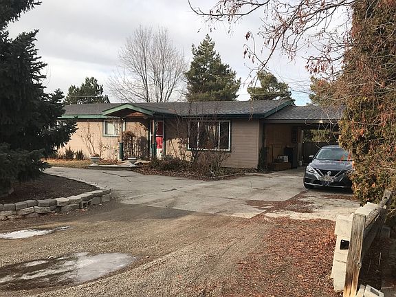 2nd image of 1167 Lavina Ave