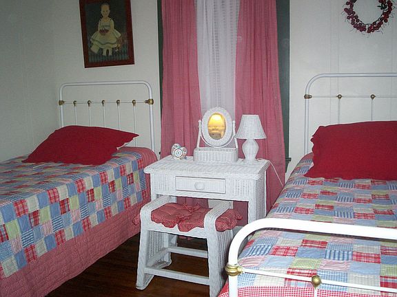 1 of 4 bedrooms
