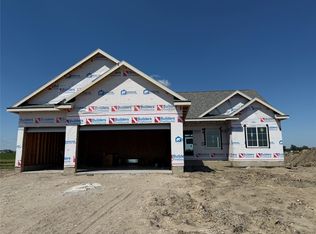 723 SW 15th St, Grimes, IA 50111